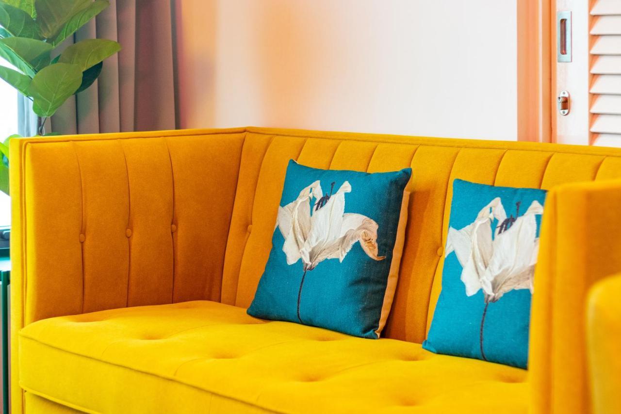Tropicana 218 X Airlevate Suites จอร์จทาวน์ ภายนอก รูปภาพ