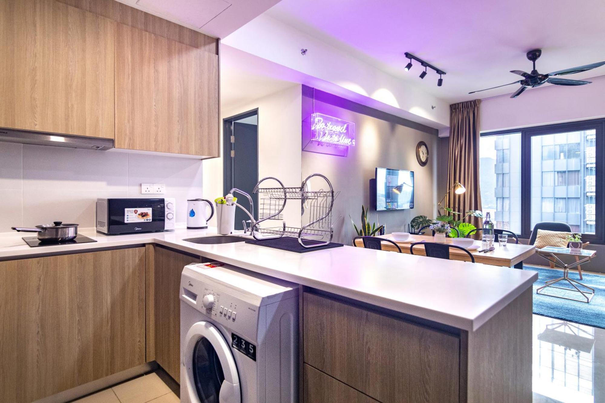 Tropicana 218 X Airlevate Suites จอร์จทาวน์ ห้อง รูปภาพ