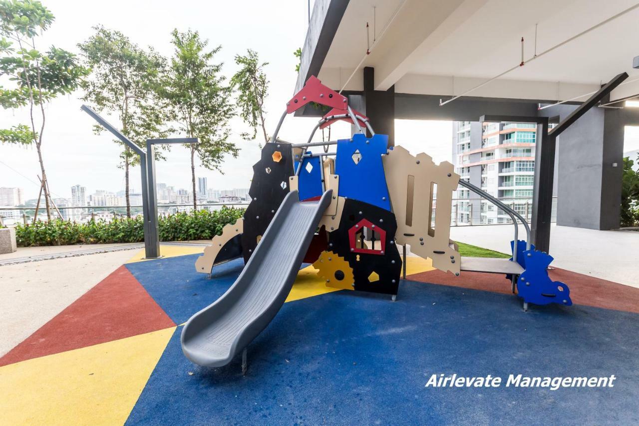 Tropicana 218 X Airlevate Suites จอร์จทาวน์ ภายนอก รูปภาพ